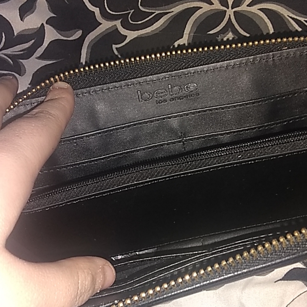 Wallet - Picture 4 of 4